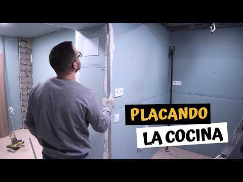 Poner Placas de pladur en la cocina y reforzar la estructura para los muebles colgados
