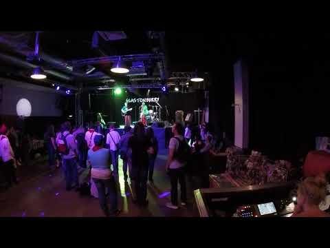 Kirya и Вовка Кожекин — Я стою на берегу (Сергей Гейченко)