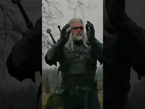 Witcher 3 Logic: Geralt is studying the Bestiary 🤓📖