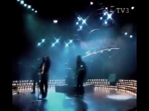 Cruzados -  Bed of Lies