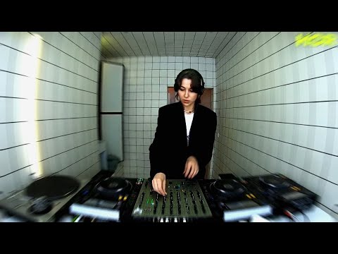 LSDXOXO + Anal house (Not The Original) + Quadral23 - Q&A (Mashup by VTSS)