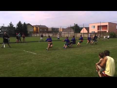 Preťahovanie lanom 18.7.2015 - Hasiči Brodské vs. Crossfit