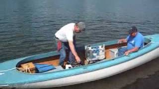 preview picture of video 'Mystic Seaport Antique Marine Engine Show 09 Ernie's Boat'