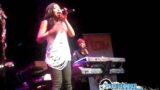Melanie Fiona Talks and Performs NEW SONG: &#39;Rock Paper Scissors&#39;
