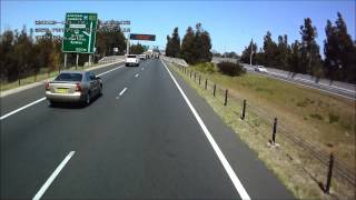 preview picture of video 'CDH-72P being an idiot (and a looser) south bound M7 Eastern Creek Sydney'