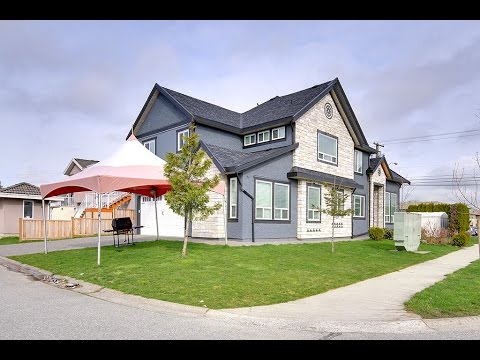 7989 125 ST, SURREY, BC V3W 8K3 by GURJIT DULAY