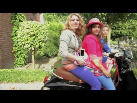 Lisa, Amy & Shelley - Op De Radio