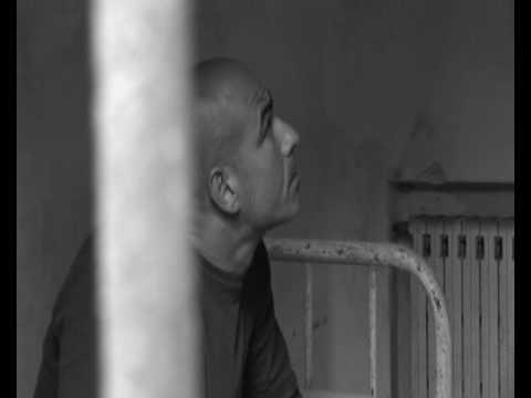 StranoS ElementoS - E' chisthu lu sisthema (video uffizziari 2009)*HQ  Hastha Quaridai!