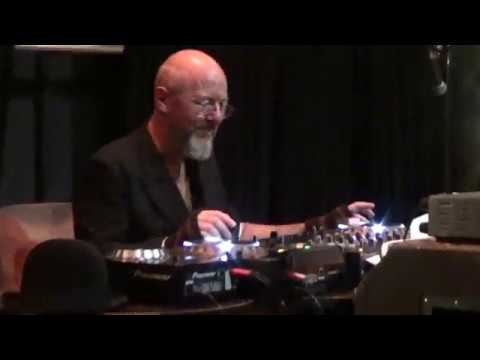 Bibi Tanga & The Selenites    09.03.2019