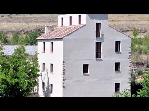 FUENTEPIÑEL (un pueblo es)