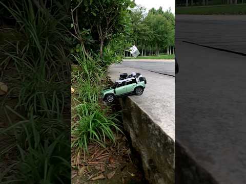 RC Land Rover Defender #diecast #diecastcar #modelcars #diecastcollection #cars