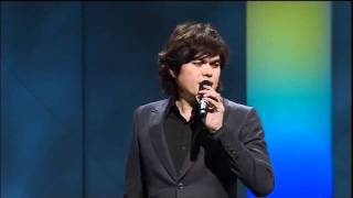 Joseph Prince - Ministers And Leads In Free-flow Worship - 15 Jan 2012