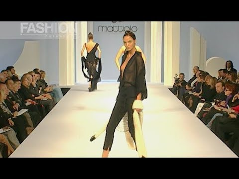 GAI MATTIOLO Fall 2002 2003 Milan - Fashion Channel