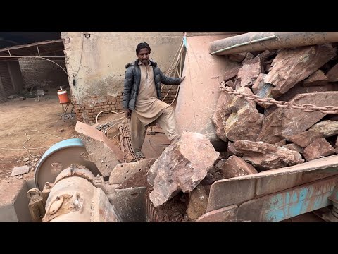 “Big Rock Crusher Machine: Crushing Giants with Extreme Power #stonecrusher