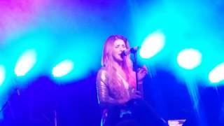 Jannika B - Siva (live @ Aitoon Kirkastusjuhlat, 11.7.2016)