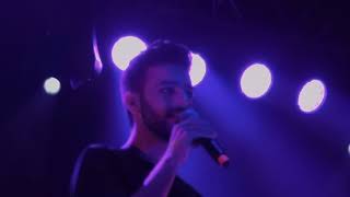 Je Suis Venu Te Dire Que Je M&#39;en Vais - Agoney (Calatayud)