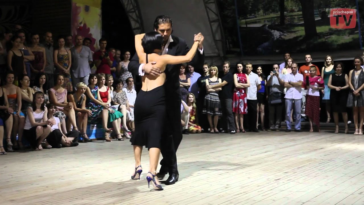 Omar Quiroga & Veronica Palacios, Carlos﻿ Di Sarli - Tus Labios Me Diran