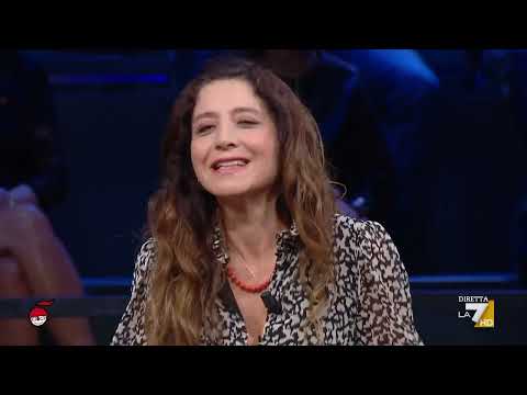 Barbara Gallavotti: "In natura non esiste la famiglia tradizionale"