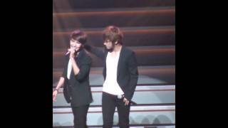 Download lagu 01 AUG 2010 Super Junior K.R.Y - The Night Chicago Died (yesung fancam) mp3 Download lagu 01 AUG 2010 Super Junior K.R.Y - The Night Chicago Died (yesung fancam) mp3