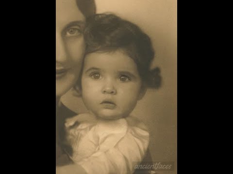 Heyliker Mame (Holy Mother) - Yiddish Tango from Warsaw