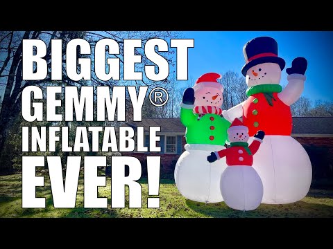 Gemmy 20.5FT COLOSSAL SNOWMAN FAMILY Christmas Airblown Inflatable Review! (At Home 2022 Exclusive)