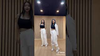 Download lagu Gfriend Sowon and Umji 'MAGO' Tiktok mp3