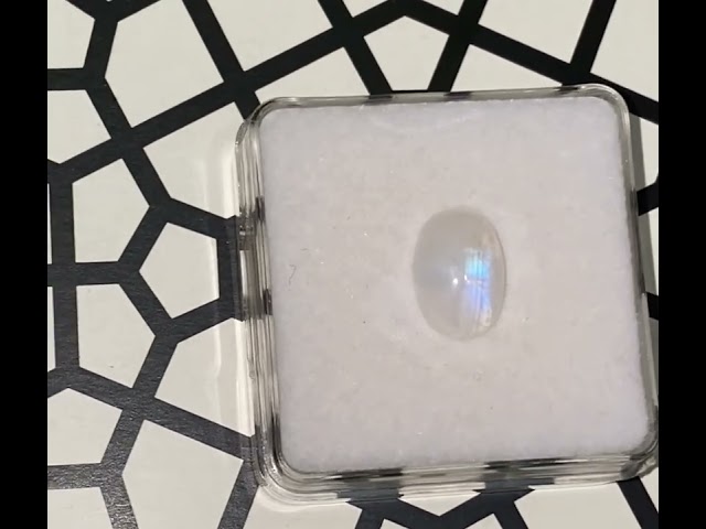 حجر القمر 2.3 قيراط