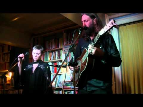 Kelley McRae & Matt castelein - Reach You (live)