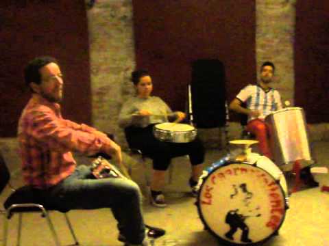 CAARNE e.V. - Murga - Berlin: Immer schön im Takt bleiben