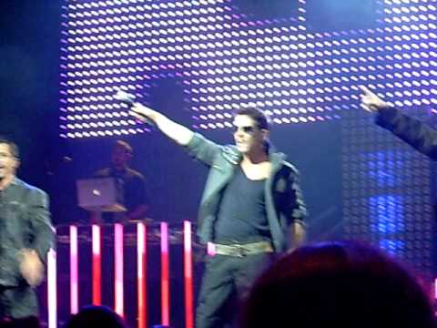 "My Favorite Girl/Poison" remix:  NKOTB in Atlantic City