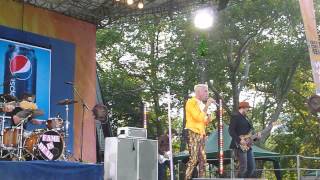 Neon Trees - Lessons In Love (All Day, All Night)