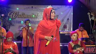 Download lagu Mawar Putih Vocal: Ida Zubaedah mp3 Download lagu Mawar Putih Vocal: Ida Zubaedah mp3