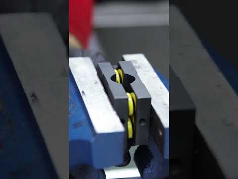 ASMR video of the LSD conversion kit | This BMW E87 is ready to hit the snow