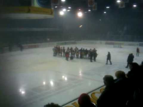 Festeggiamenti hcap-biel, vittoria playout 2010