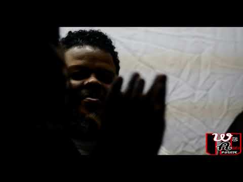 Lowkeii vs Ski Mask Smeez