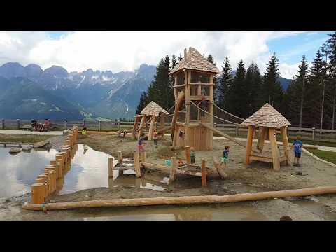 Montanha russa alpina e parque aquático Mieders