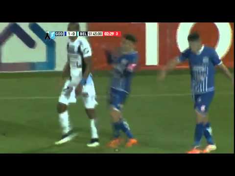 Jerry Bengtson sentencia su salida del Belgrano con una expulsión