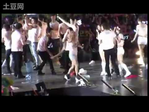 100911 SMTown Shanhai'10 Ending