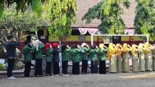 preview picture of video 'Vidio dokumenter Kuliah Kerja Nyata Desa Tunjung Udanawu Universitas Islam Balitar'