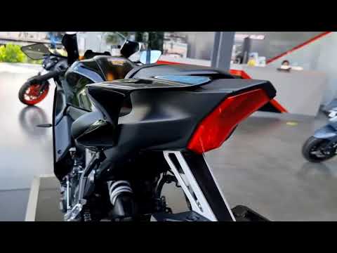 2021 YAMAHA R7 BLACK