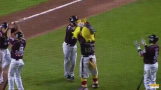 HomeRun de Jose Manuel Orozco (1) de Tomateros de Culiacan PlayoffsLMP 2017