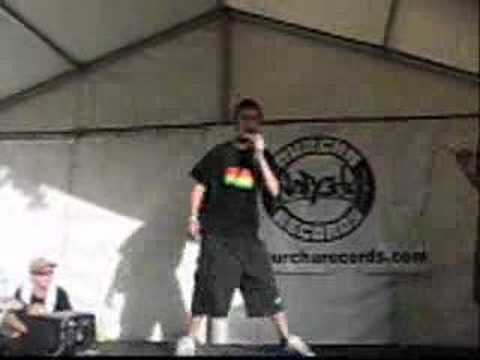 Emcee Battle - Lariken vs Chase