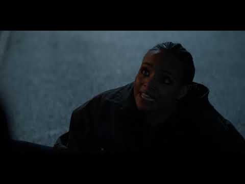 Batwoman blows Sophie's cover | Batwoman 2x11