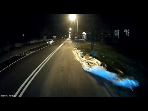 Már két napja itt van, nem tudom, mi ez - Here for two days, don't know what it is