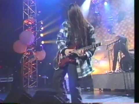 EXTREME Get The Funk Out @ MTV Drops the Ball