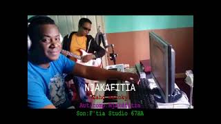 Download lagu Zaho matoky. Njakafitia.  Andramo ka izahao mp3