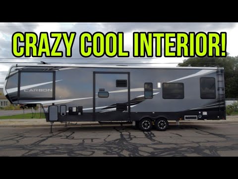 BIG TOY HAULER RV For good price! Carbon 358