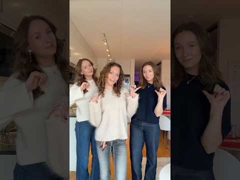 Snart jul! Längtar ni? ❤️🎄 #twins #dance