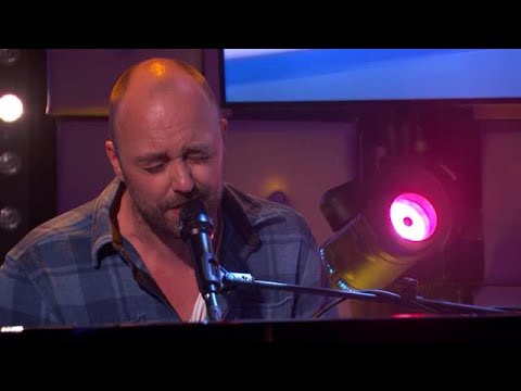 Niels Geusebroek - Year Of Winter - RTL LATE NIGHT