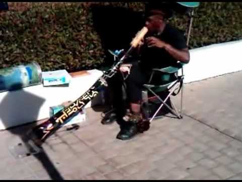 Didgeridoo Performer - CHECK THIS OUT
